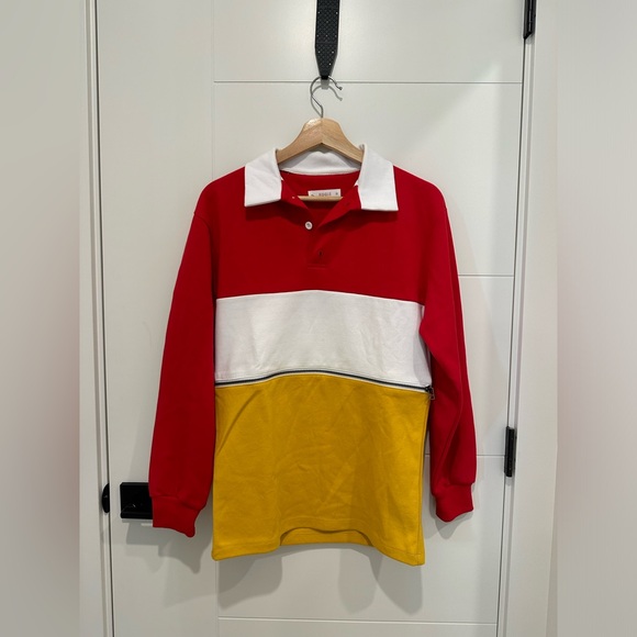 Eggie convertible long sleeve top/crop top - Picture 2 of 5